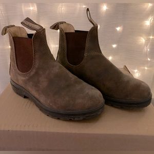 Blundstone Boots Size 5.5 (8.5 US)